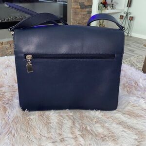 Liz Claiborne Navy Blue Shoulder Bag with Flap Closure and Silver Hardware